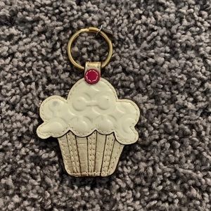 Cupcake keychain